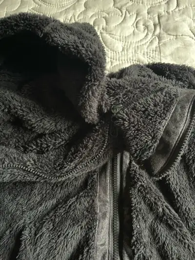 Chaqueta de polar negra con capucha Alpinetrem - miniatura 1