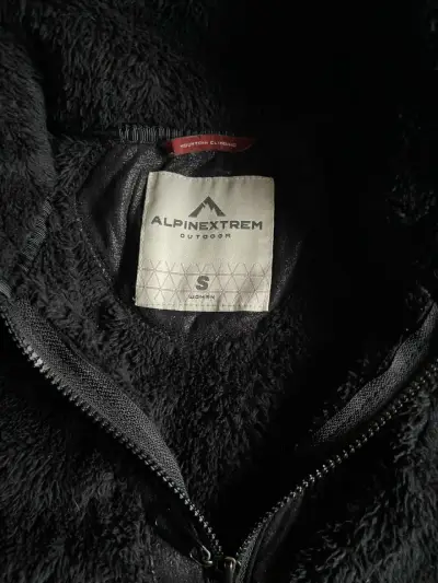 Chaqueta de polar negra con capucha Alpinetrem - miniatura 3