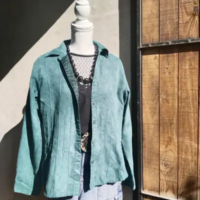 Camisas de gamuza en varios colores para mujer - miniatura 6