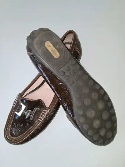 Mocasines de cuero marrón Hush Puppies para mujer - miniatura 2