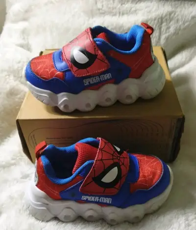 Zapatillas de Niño Spider-Man número 24 - miniatura 1