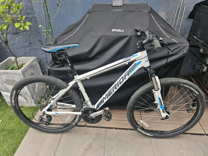 Bicicleta de montaña Merida Matts 6.10 blanca - 2