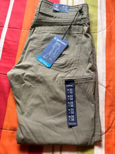 Pantalon Kuhl Free Radikl Tapered Verde Talla 32 - miniatura 1