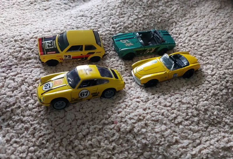 Colección de autos Hot Wheels Matchbox Majorette - 4
