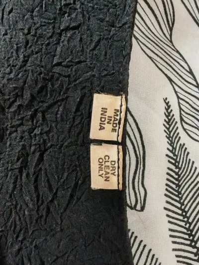Vestido hindú bordado y pañuelo sari original - miniatura 1
