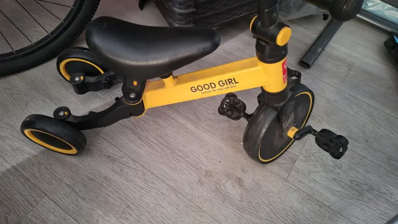 Triciclo infantil amarillo Good Girl - 2