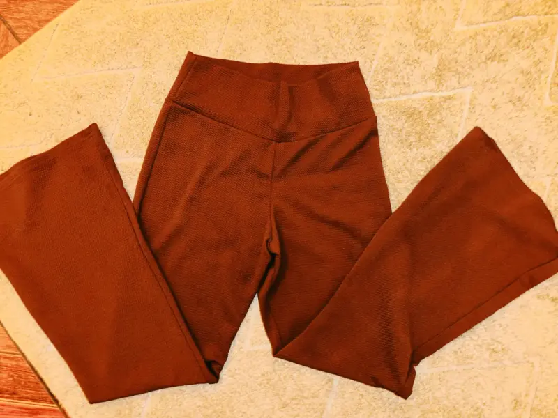 Pantalones de mezclilla beige talla 44 - 3
