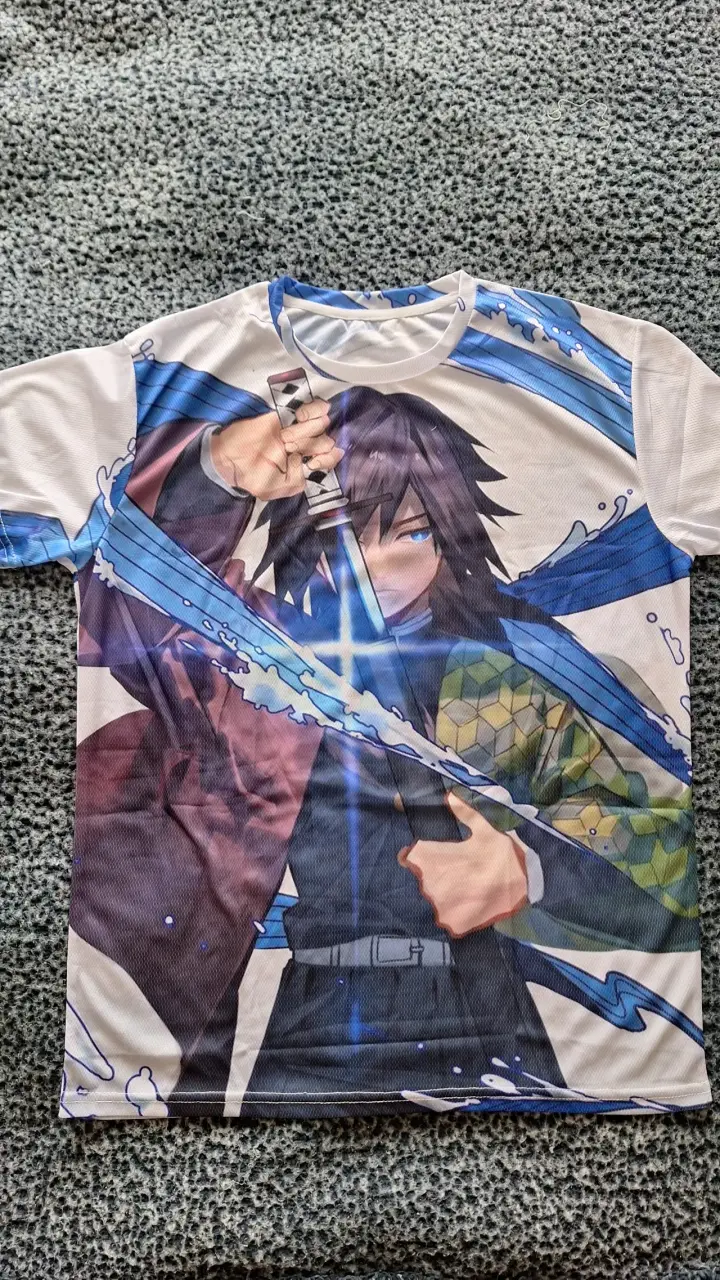 Polera anime demon slayer giyu Tomioka talla L