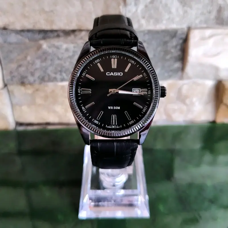 Reloj Casio negro Nuevo - 2