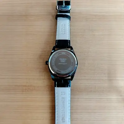 Reloj Casio negro Nuevo - miniatura 4
