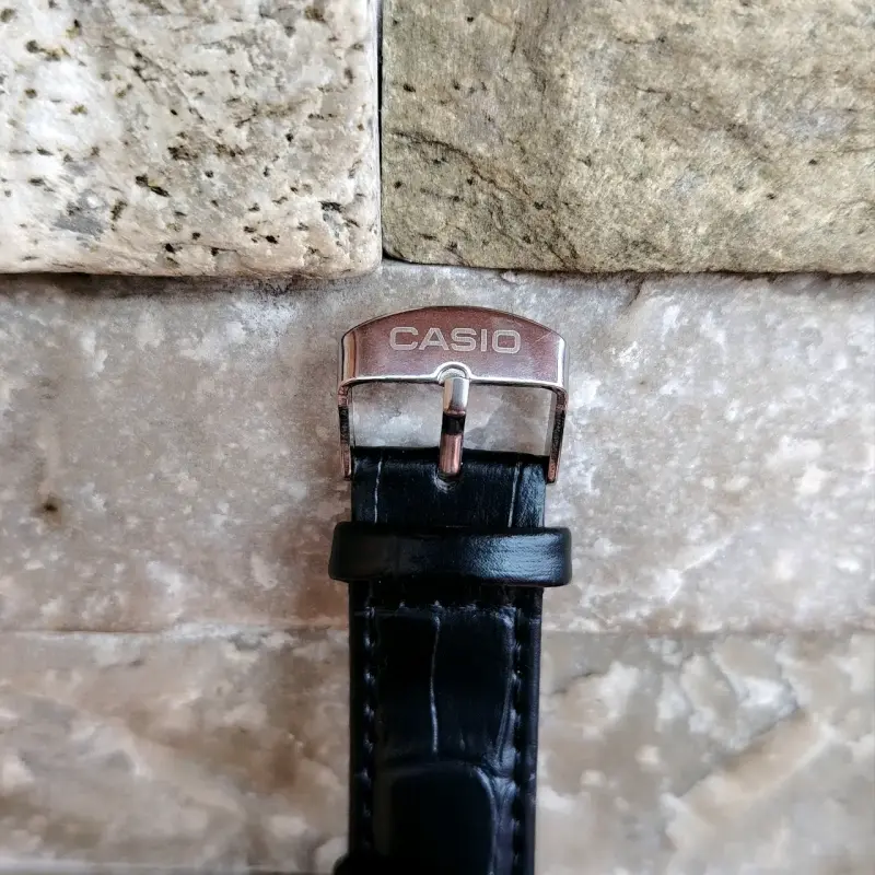Reloj Casio negro Nuevo - 5