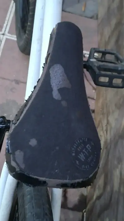 Bicicleta BMX con buje Trébol CNC Sealed - miniatura 3