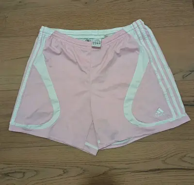 Short deportivo rosa para mujer Adidas - miniatura 2