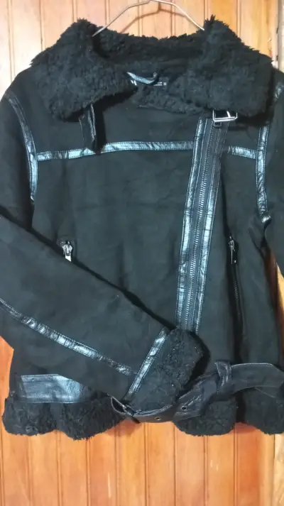 Chaqueta aviadora marca Zara original - miniatura 3