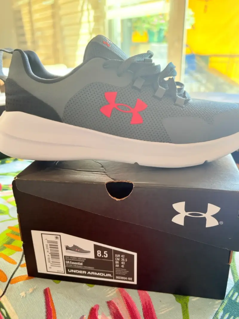 Zapatillas deportivas Under Armour UA Essential gris - 3