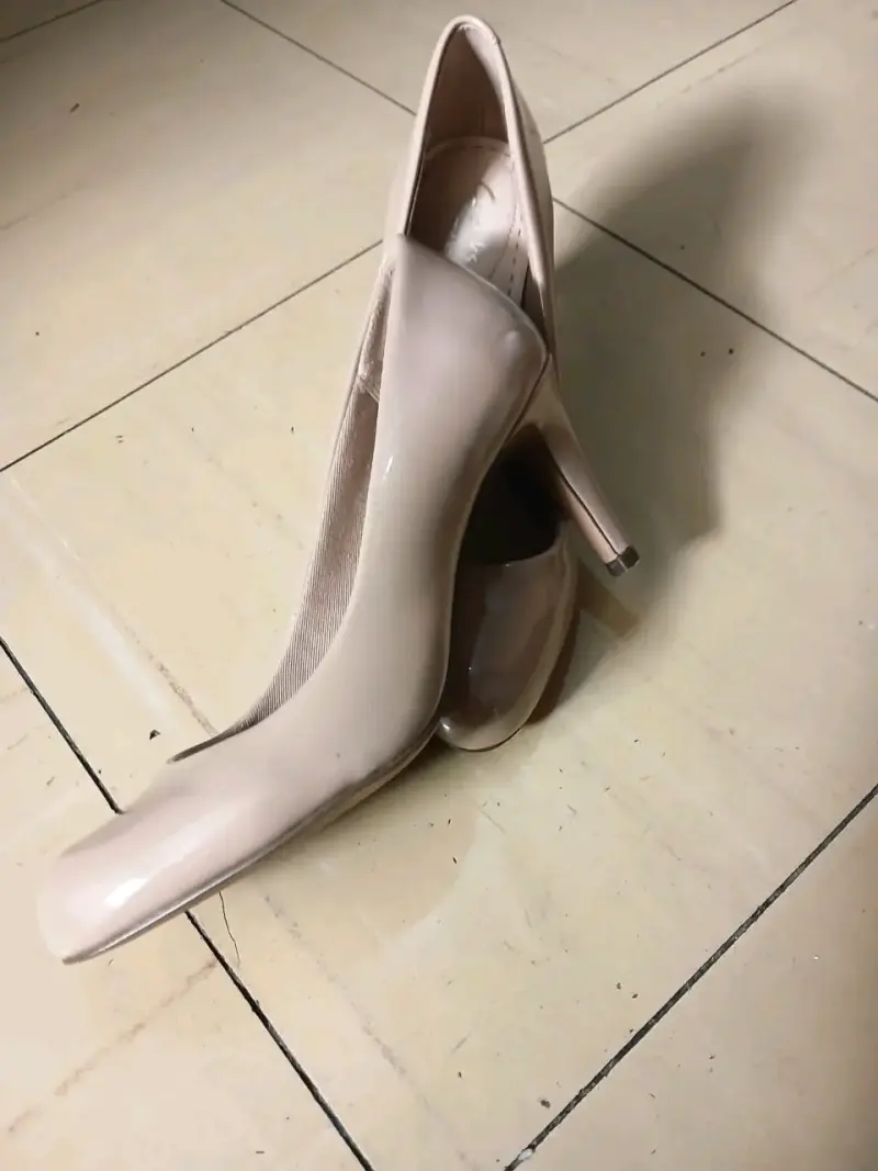 Zapatos de Tacón Beige Clarks Elegantes - 4