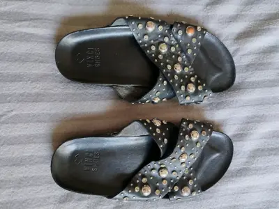 Sandalias negras con tachas Vincci Shoes - miniatura 2