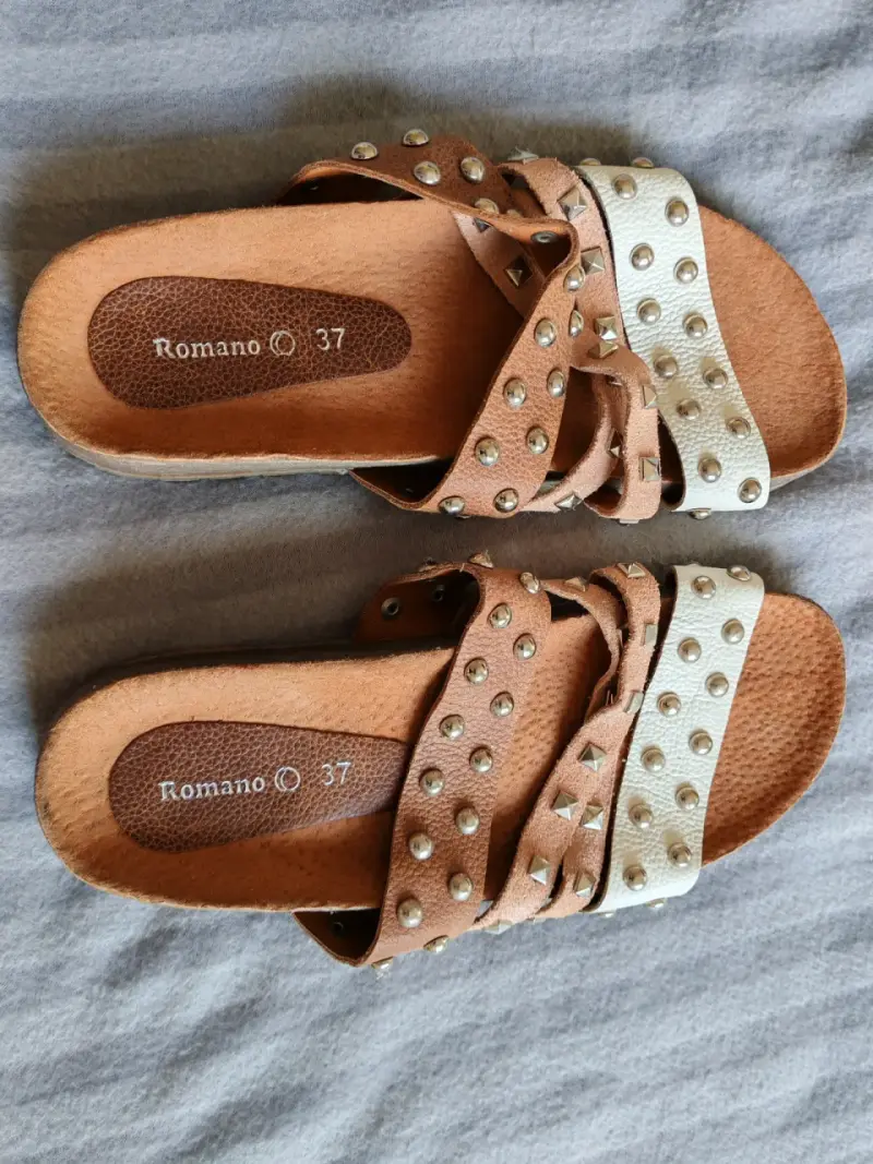 Sandalias planas Romano con tachas talla 37 - 2