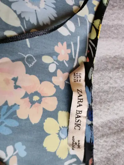 Blusa floral manga larga Zara Basic - miniatura 1