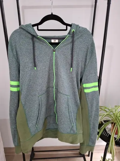 Polerón con capucha H&M Sport verde talla XL - miniatura 1