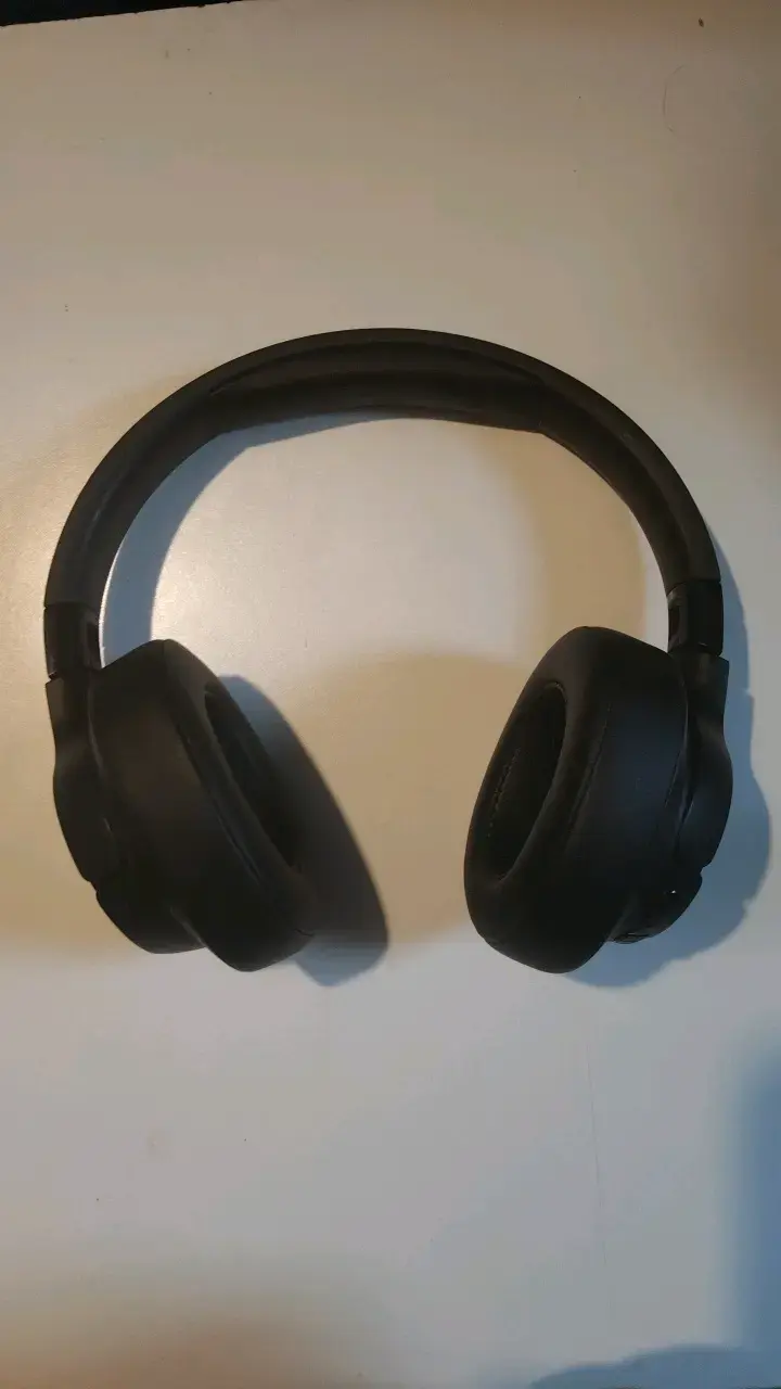Audífonos inalámbricos JBL TUNE 770NC - 4