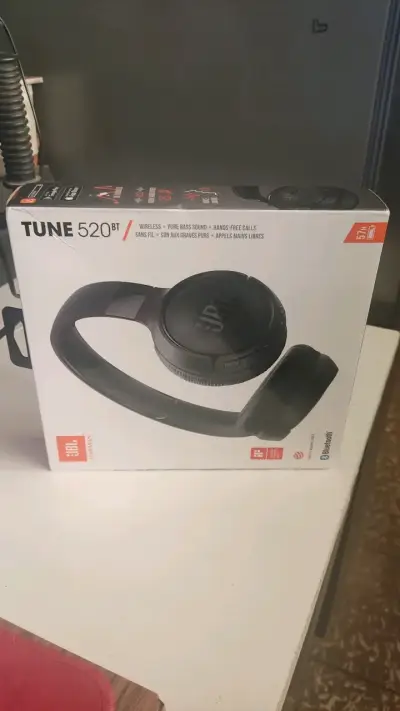 Audífonos Inalámbricos JBL Tune 520BT con Sonido Pure Bass - miniatura 1