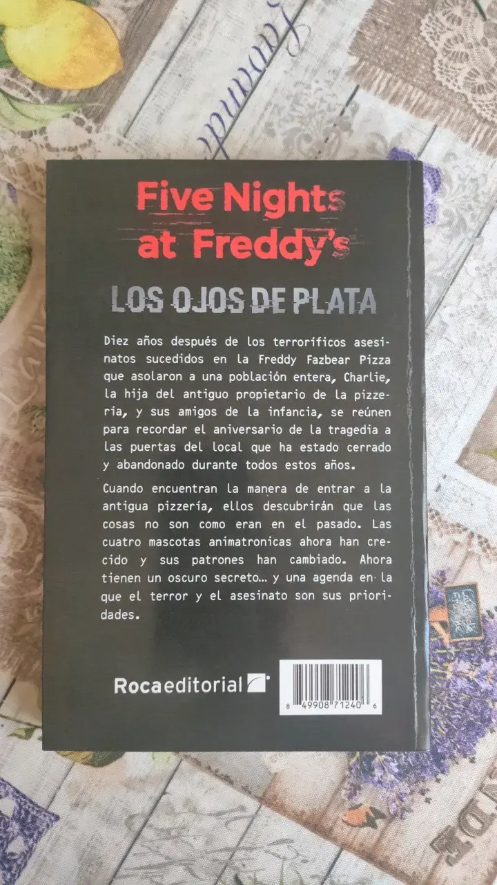 Libro Five Nights at Freddy's: Los Ojos de Plata - 2