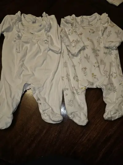 Lote ropa bebe de rn a 6 meses - miniatura 4