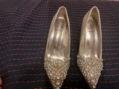 Zapatos de tacón alto plateados con brillo Weide - miniatura 2
