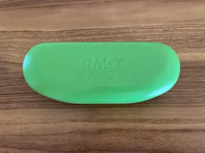 Armazón de lentes para mujer Keitton con estuche - miniatura 2
