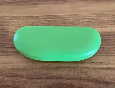 Armazón de lentes para mujer Keitton con estuche - miniatura 3