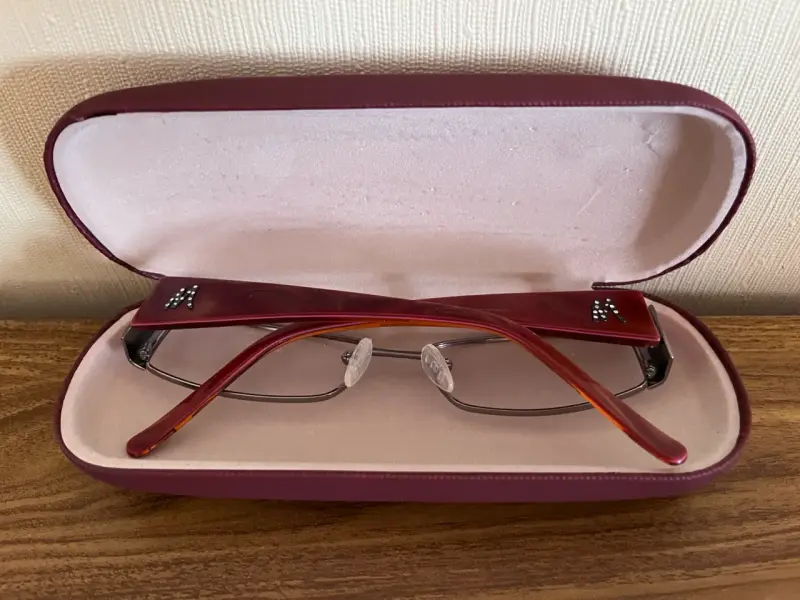 Armazón de lentes para mujer Mossino con estuche - 1