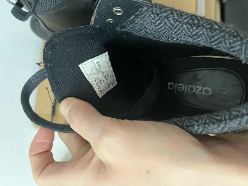 Botines de cuero negro con tacón alto - 3