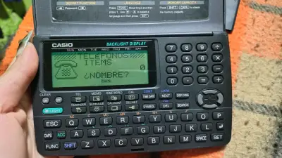 Agenda electrónica Casio pantalla retroiluminada - miniatura 1