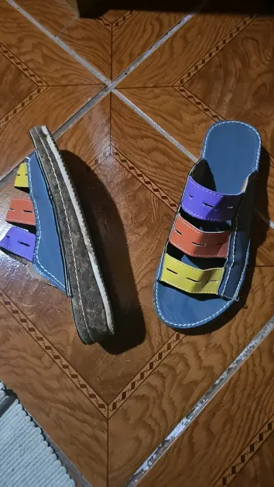 Sandalias multicolor para mujer - miniatura 1
