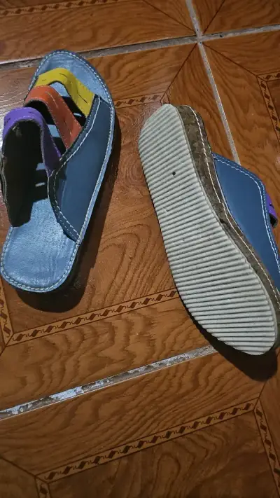 Sandalias multicolor para mujer - miniatura 2