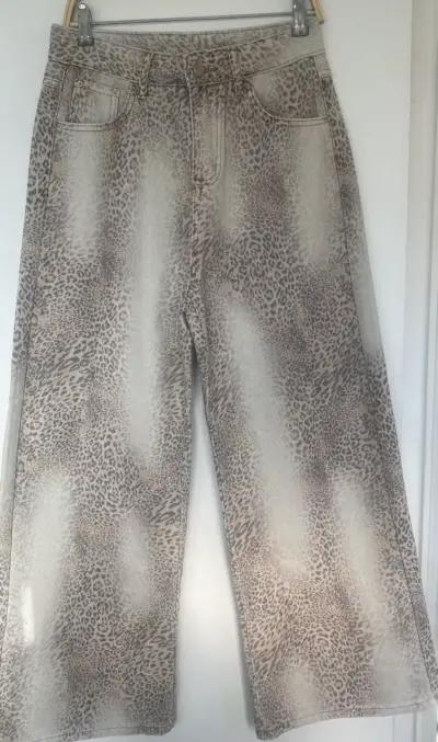 Pantalones anchos estampado animal print - miniatura 1
