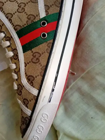 Zapatillas altas Gucci monograma beige - miniatura 5