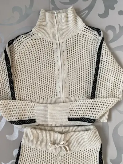 Conjunto de punto calado blanco y negro - miniatura 2