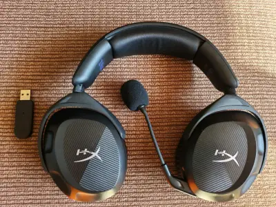 Auriculares inalámbricos HyperX con micrófono - miniatura 2