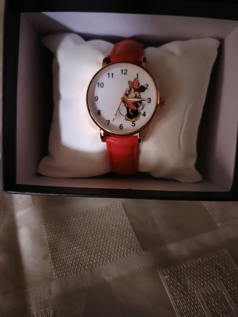 Reloj analógico Disney Mickey Mouse con correa roja - 2