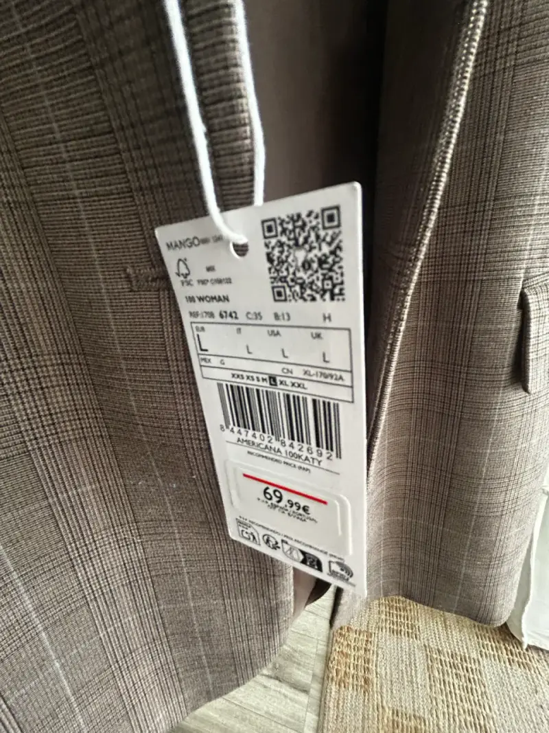 Blazer de mujer a cuadros marrón Mango - 3