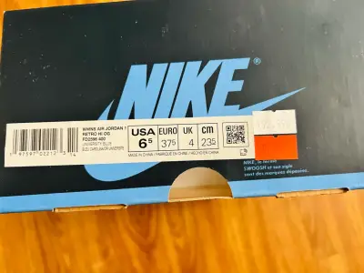 Zapatillas Nike Air Jordan Retro 1 Azul - miniatura 3