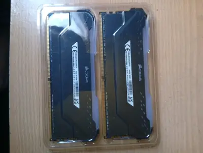 Memoria RAM Corsair Vengeance RGB Pro 64GB DDR4 - miniatura 3