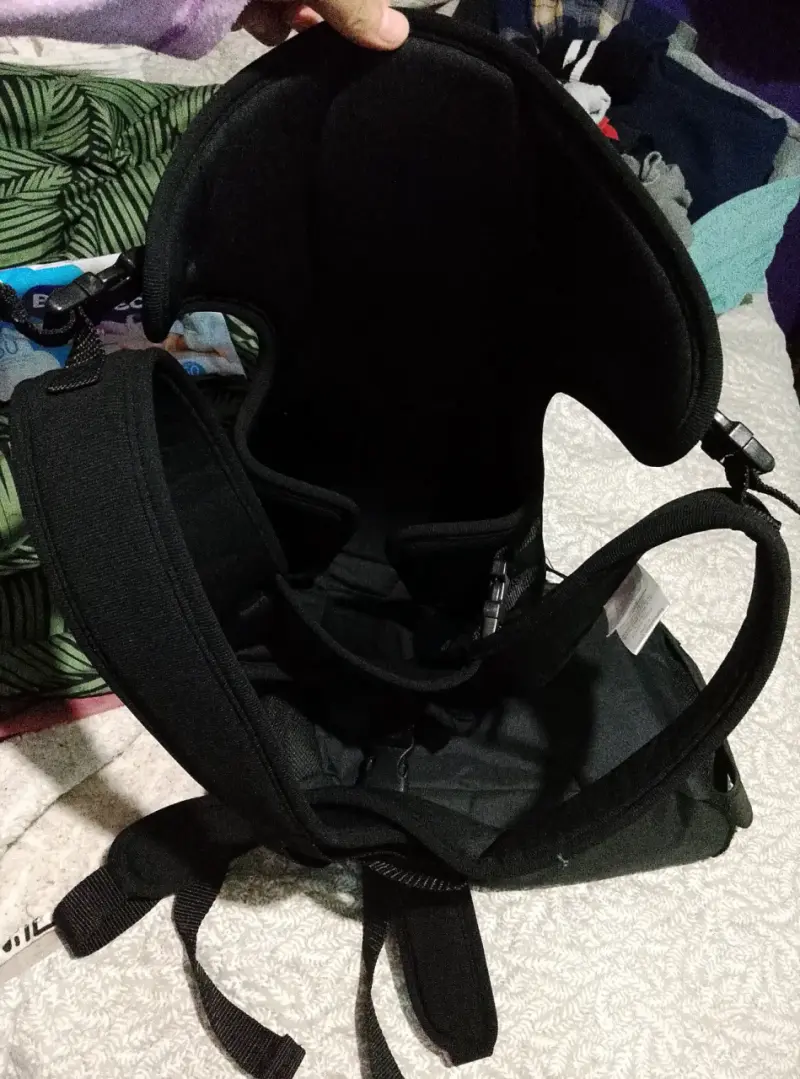 Portabebés ergonómico negro Cosco - 1
