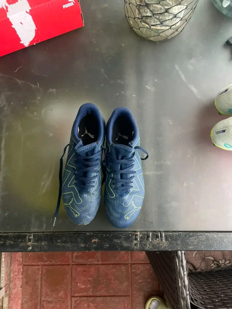 Botines de fútbol puma - 3