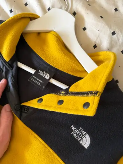 Polar amarillo y negro The North Face - miniatura 1