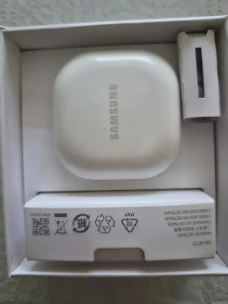 Audífonos Inalámbricos Samsung Galaxy Buds2 Lavanda - 2