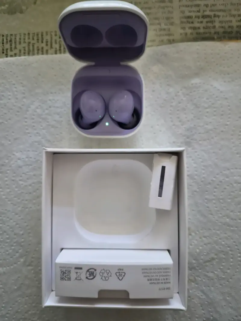 Audífonos Inalámbricos Samsung Galaxy Buds2 Lavanda - 3