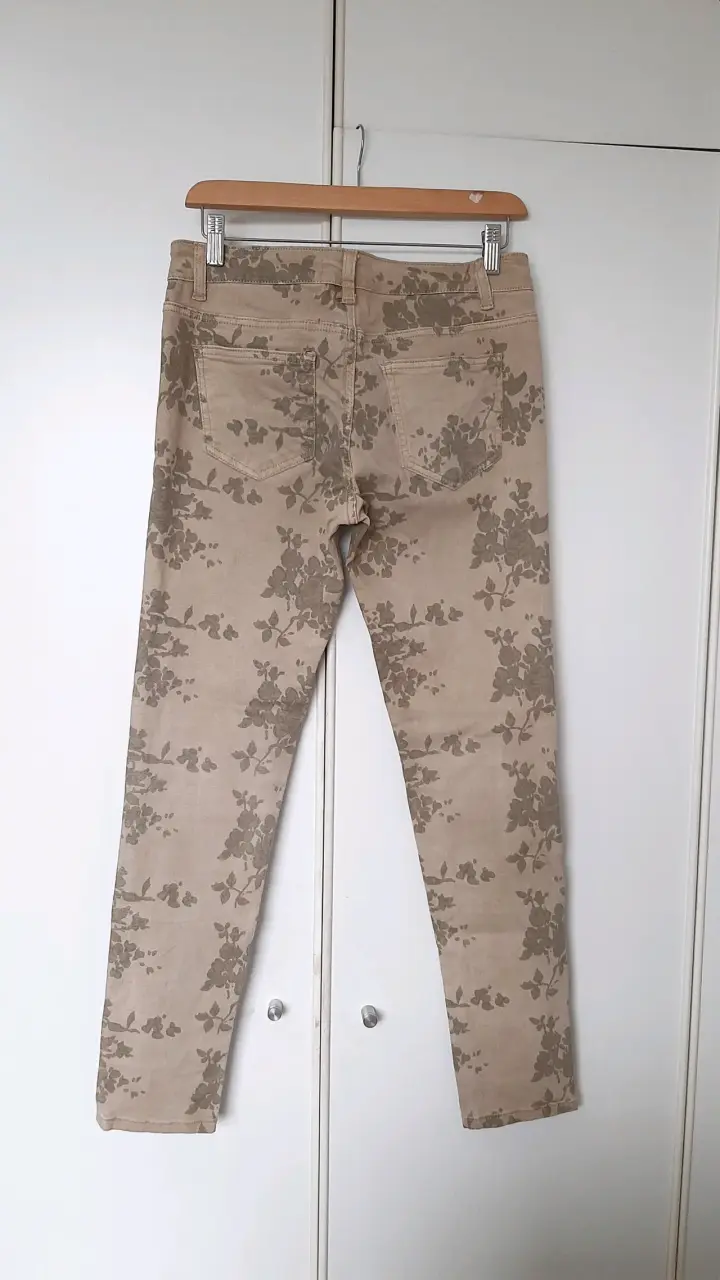 Pantalón floreado - 2